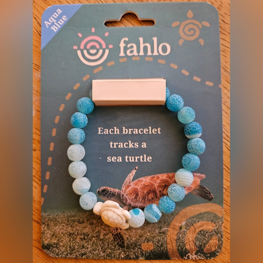 NWT Fahlo Aqua Blue Sea Turtle Bracelet